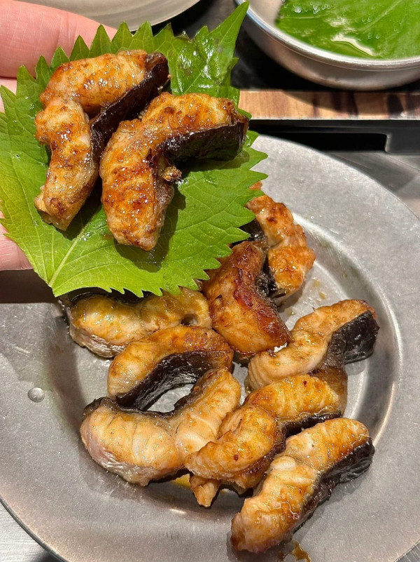 東洞烤肉大排檔(圖片來源:小紅書@東洞烤肉大排檔) 東洞烤肉大排檔(圖片來源:小紅書@東洞烤肉大排檔)