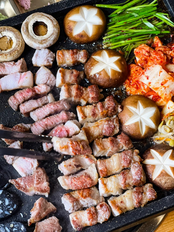 椿社烤肉(圖片來源:小紅書@椿社烤肉) 椿社烤肉(圖片來源:小紅書@椿社烤肉)