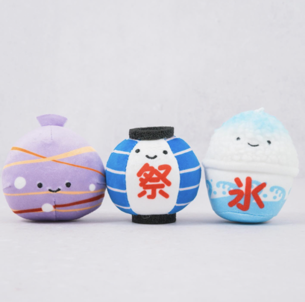 日本平替版Jellycat爆紅！可入手可愛公仔！化身麵包/蔬菜/壽司 