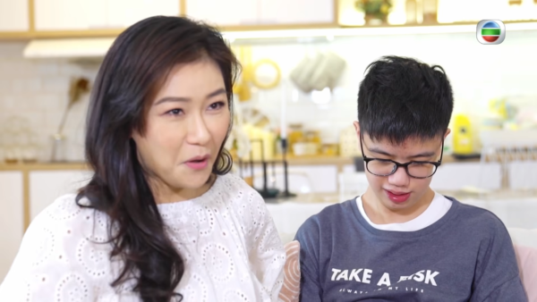 張慧儀鏡頭前淚訴19年單親媽媽辛酸史 收養心臟病養子有苦自知：誰想一個人硬撐！