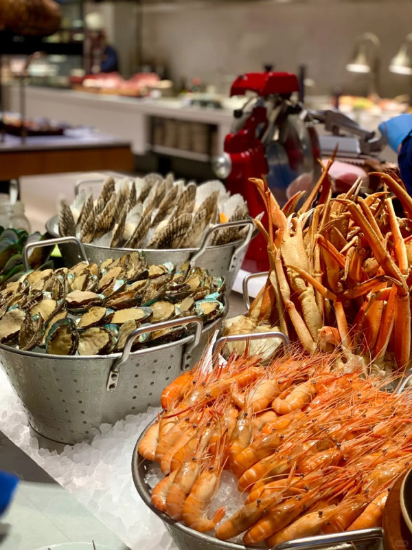 香洲中海萬麗酒店自助餐(圖片來源:小紅書@一只小思) 香洲中海萬麗酒店自助餐(圖片來源:小紅書@一只小思)