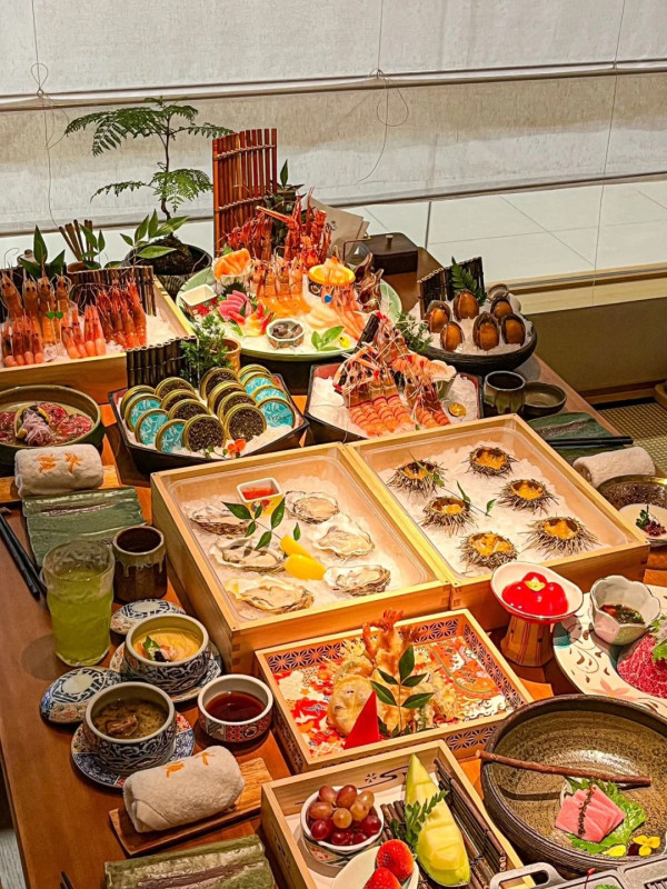 水瀨海鮮放題(圖片來源:小紅書@77喊你吃飯了) 水瀨海鮮放題(圖片來源:小紅書@77喊你吃飯了)