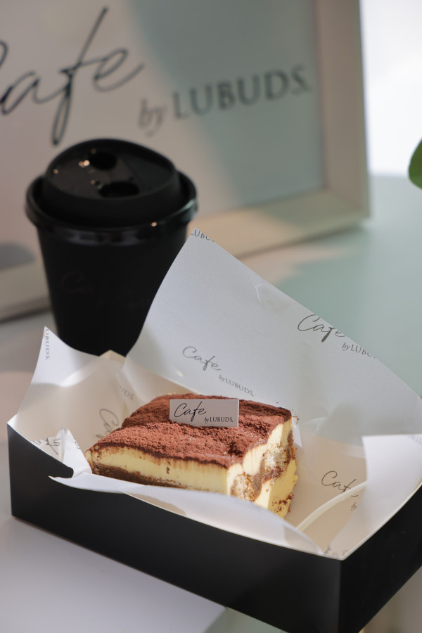 啟德主場館新Cafe進駐！Cafe by LUBUDS自家製Tiramisu/瑪德蓮雪糕杯