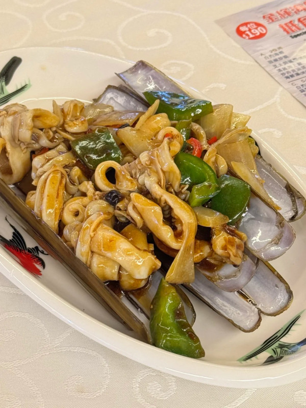 內地客遊港被4大原因震撼 服裝質感/誇張物價：完全像兩個世界 