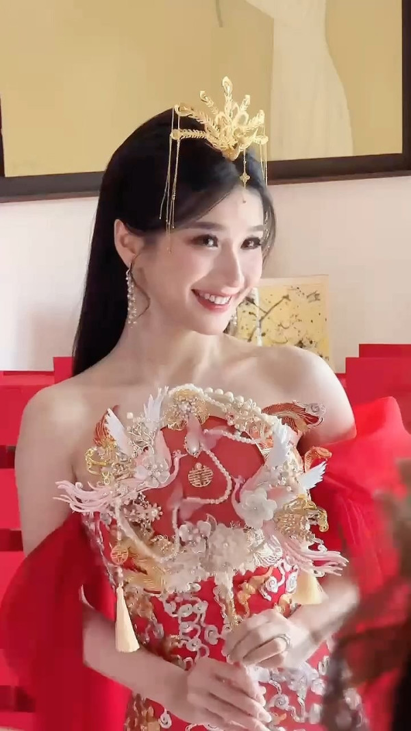 年度回顧｜盤點2025年13對結婚藝人！女神息影25年秘婚超意外、螢幕情侶閃婚報喜