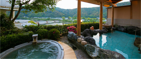 日本露天賞櫻花溫泉勝地10大排行榜！京都/福岡/奈良/富山等！附詳細地址交通 