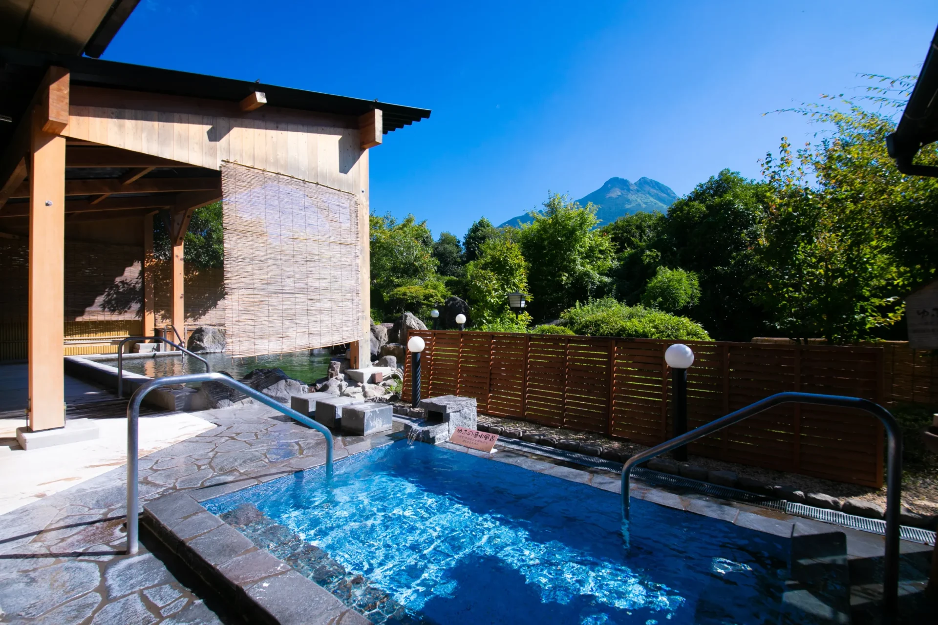 日本露天賞櫻花溫泉勝地10大排行榜！京都/福岡/奈良/富山等！附詳細地址交通 