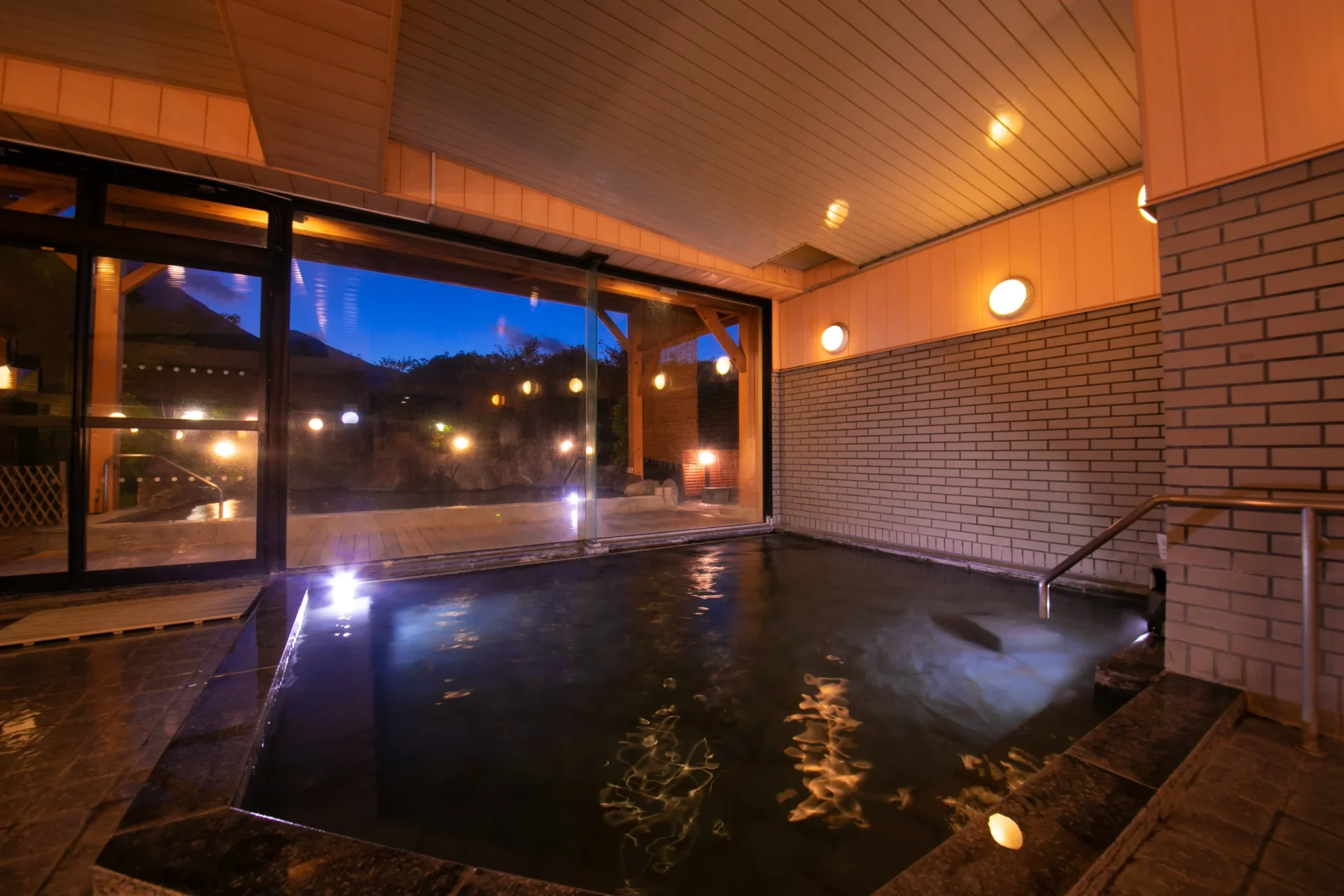 日本露天賞櫻花溫泉勝地10大排行榜！京都/福岡/奈良/富山等！附詳細地址交通 