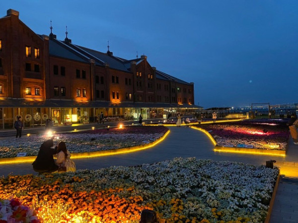 東京旅遊｜橫濱紅磚倉庫花展活動開催中！花卉博物館主題/4大周末市集 
