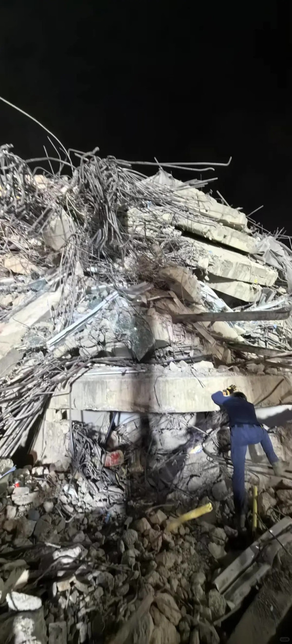 緬甸地震|18歲中國女大生志願赴曼谷救災 形容廢墟下很多人 母感驕傲又心疼