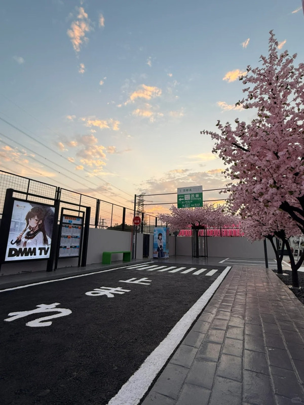 深圳打卡Cafe｜深圳櫻花樹下馬路Cafe！濟州島/沙漠/雪景主題！日韓服裝租借 