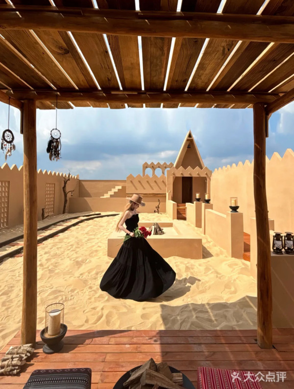 深圳打卡Cafe｜深圳櫻花樹下馬路Cafe！濟州島/沙漠/雪景主題！日韓服裝租借 