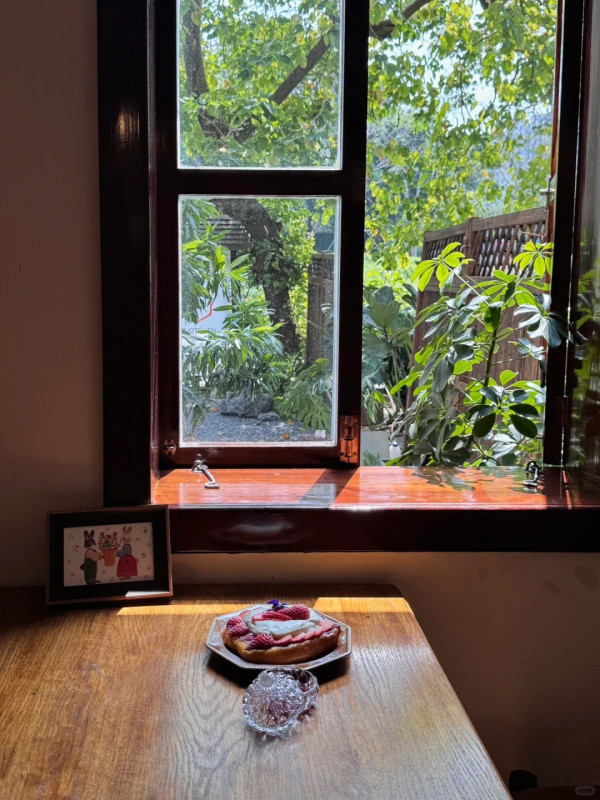 深圳寶安區打卡Cafe推介 簡約日式庭院風+繡球花園 有如置身京都！ 