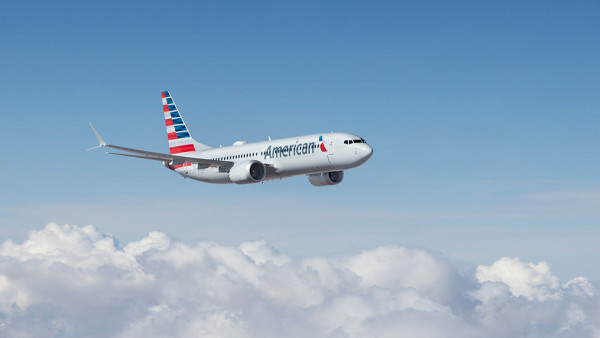 港航飛北京航班上演大媽MMA 疑因調位起爭執 空姐一句話霸氣擺平 