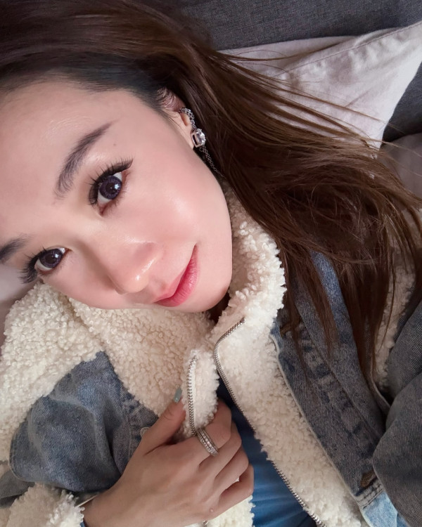 黃心穎二家姐黃心妙IG狂曬火辣相 弗爆身材超吸睛 瘋狂突破性感尺度！ 