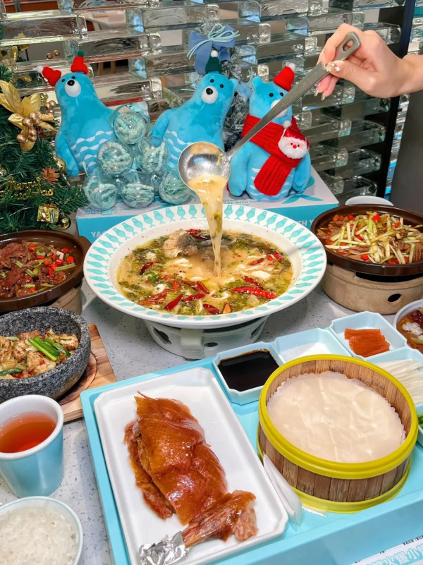 姚姚酸菜魚(圖片來源:小紅書@王多魚) 姚姚酸菜魚(圖片來源:小紅書@王多魚)