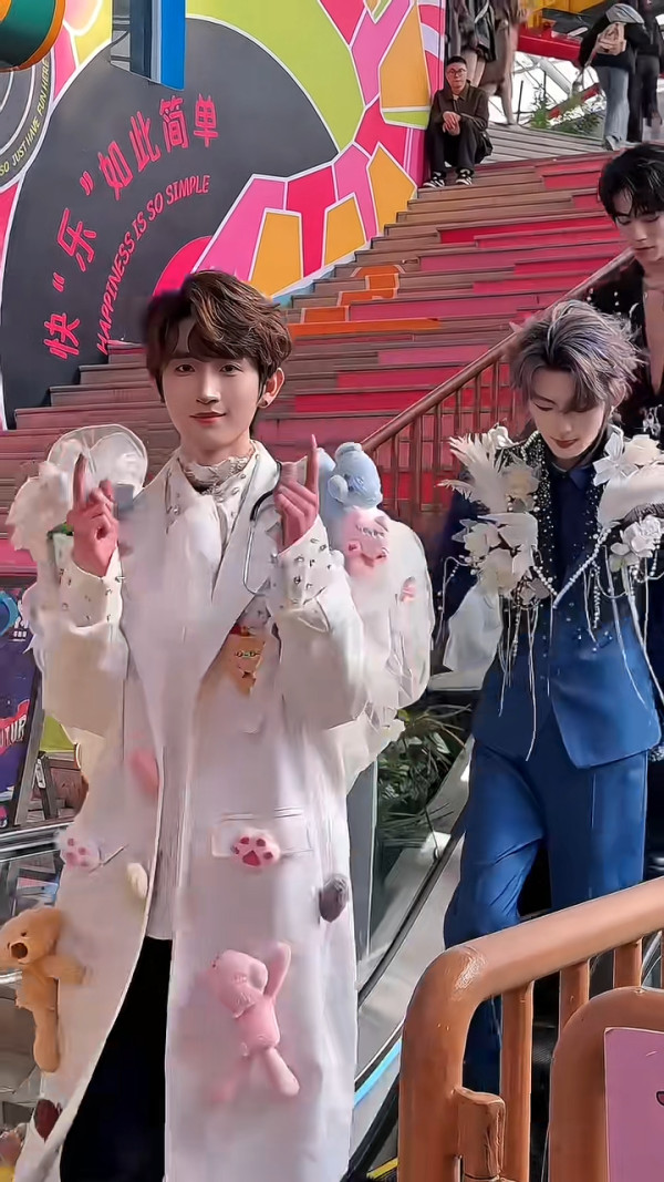 內地歡樂谷男色經濟越做越有 新推中國風主題迷倒萬千少女：下次還去 