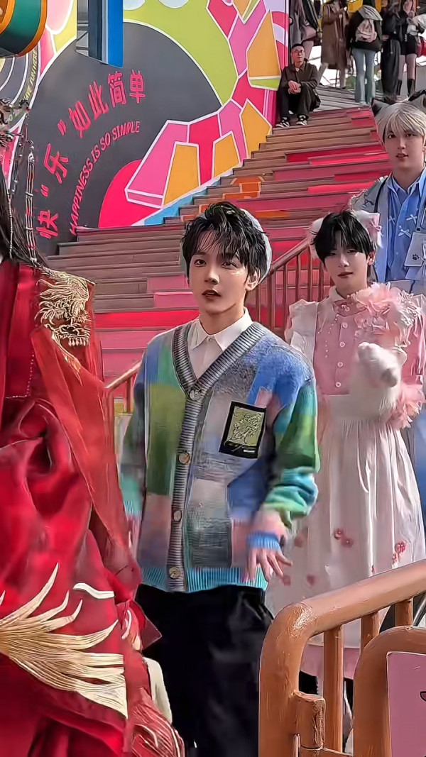 內地歡樂谷男色經濟越做越有 新推中國風主題迷倒萬千少女：下次還去 