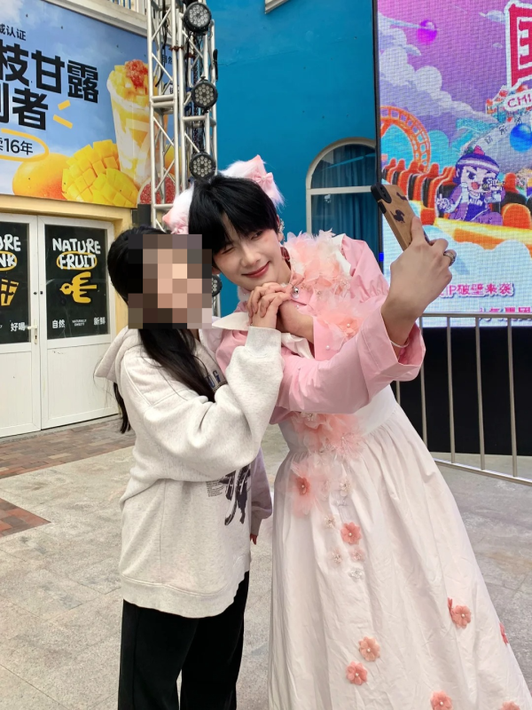 內地歡樂谷男色經濟越做越有 新推中國風主題迷倒萬千少女：下次還去 