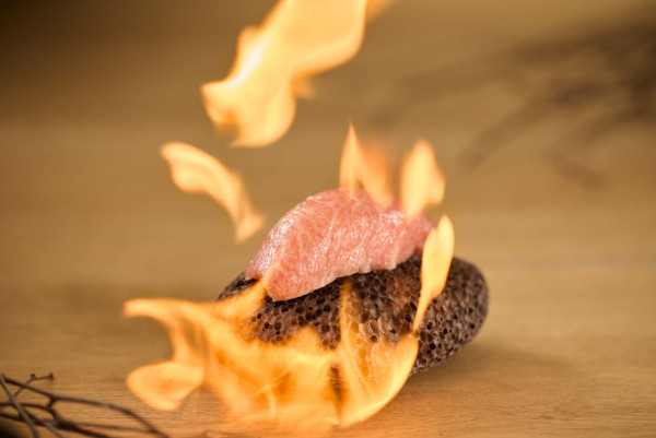 灣仔低調高級日式餐廳MINATO 齊集日式鐵板燒＋Omakase＋懷石料理！必試黑松露海膽飯／三重奏便當