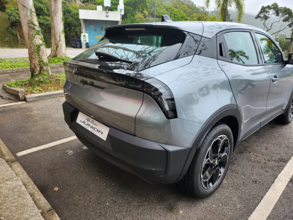 實試 Alfa Romeo Junior 純電 SUV 意式風情小巧靈活操控感強