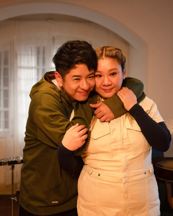 許廷鏗親證鄭欣宜已秘密復工！意外洩密揭北上復出證實消息