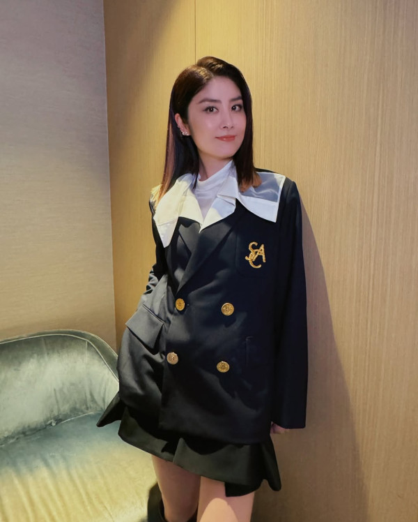 陳慧琳凍齡女神52歲零歲月痕跡！堅拒醫美靠6大美顏飲食法／網民：食咗防腐劑