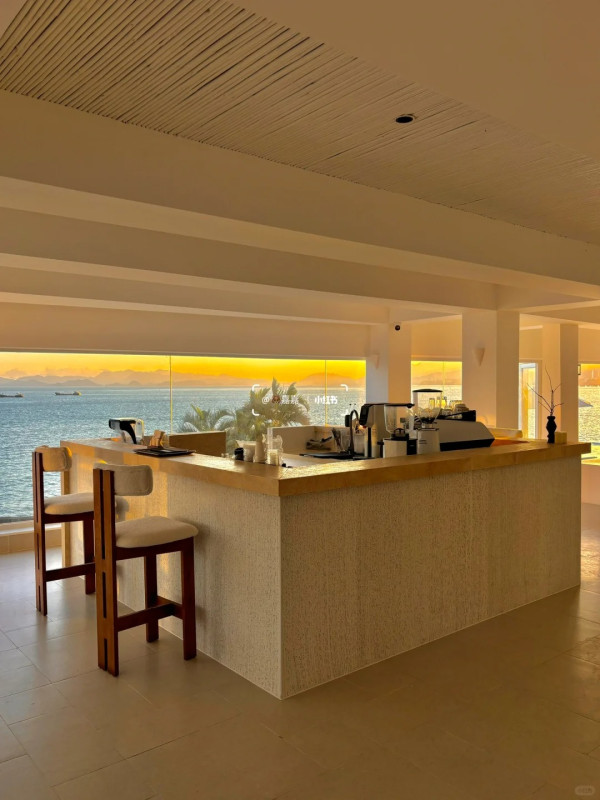 深圳小鎌倉打卡餐廳推介！180°海景渡假風Cafe約會慶生歎世界 