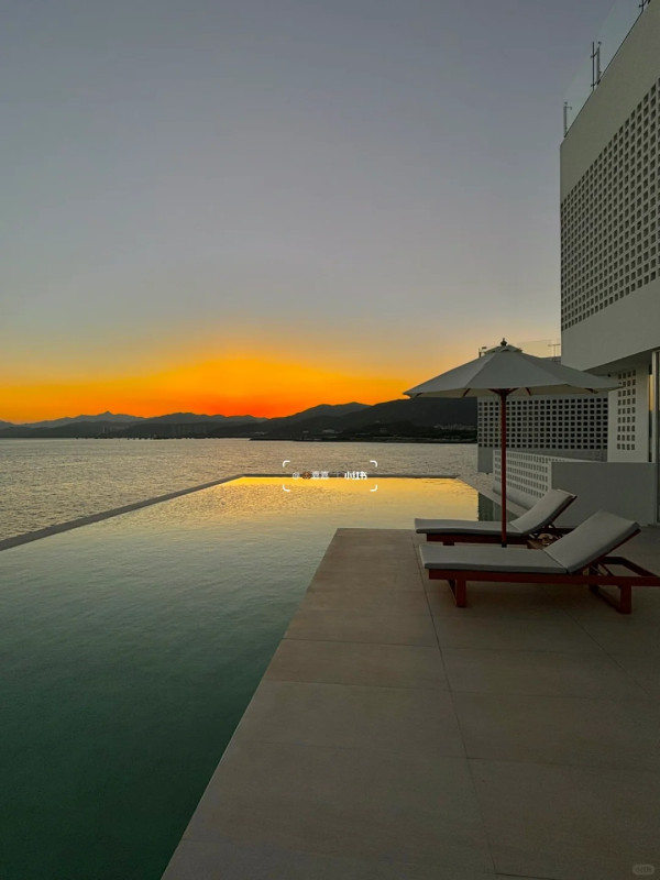 深圳小鎌倉打卡餐廳推介！180°海景渡假風Cafe約會慶生歎世界 