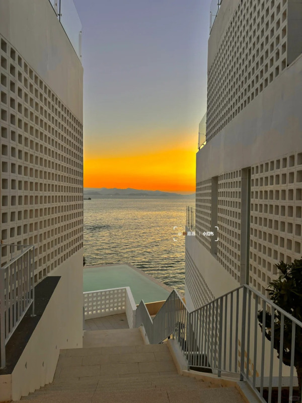 深圳小鎌倉打卡餐廳推介！180°海景渡假風Cafe約會慶生歎世界 