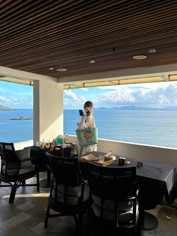 深圳懸崖海景餐廳推介!四層觀海陽台+無敵日落+精緻西餐