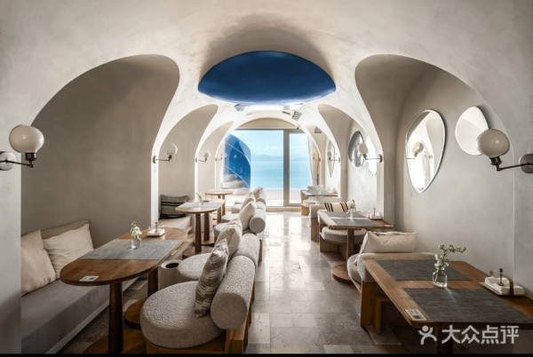 深圳懸崖海景餐廳推介!四層觀海陽台+無敵日落+精緻西餐