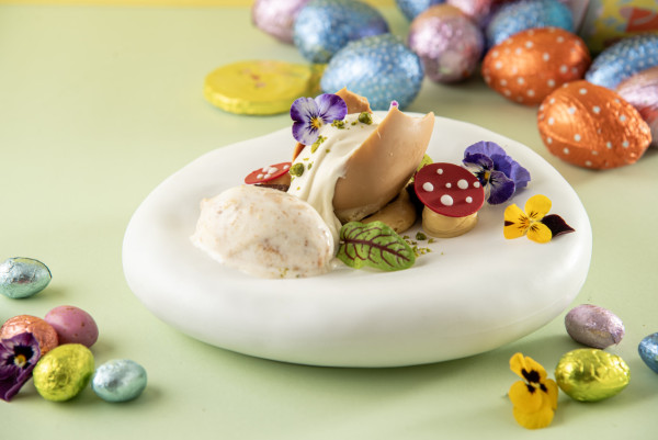 中環美食｜The Ice Cream & Cookie Co復活節限定系列  草莓抹茶拿鐵/焦糖朱古力蛋殼/咖啡布朗尼蛋糕/主題造型曲奇