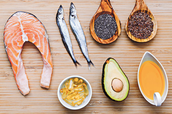 Omega-3脂肪酸補充劑魚油／磷蝦油／藻油／魚肝油成效 服用過量恐致肝中毒