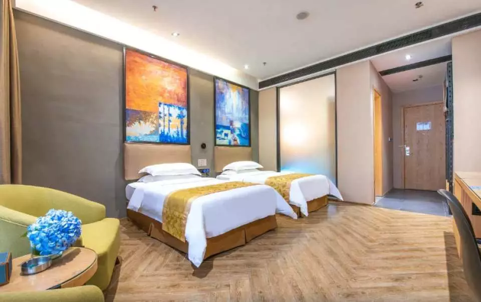 佛山廣州純玩三天團限時7折|9包盈香心動樂園/極地海洋世界/企鵝冰雪世界門票/2晚酒店/餐飲