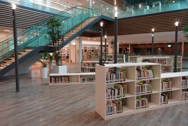 桃園市立圖書館新總館（圖片來源︰桃園市政府觀光旅遊局）