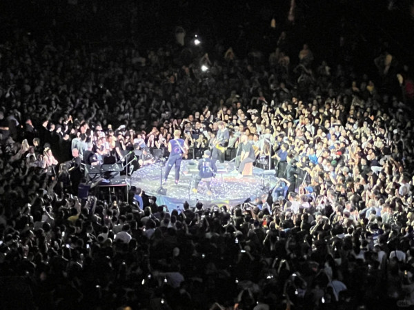 小紅書女呻Coldplay演唱會一言難盡 透露3大罪狀 呼籲網民去歐美場睇 