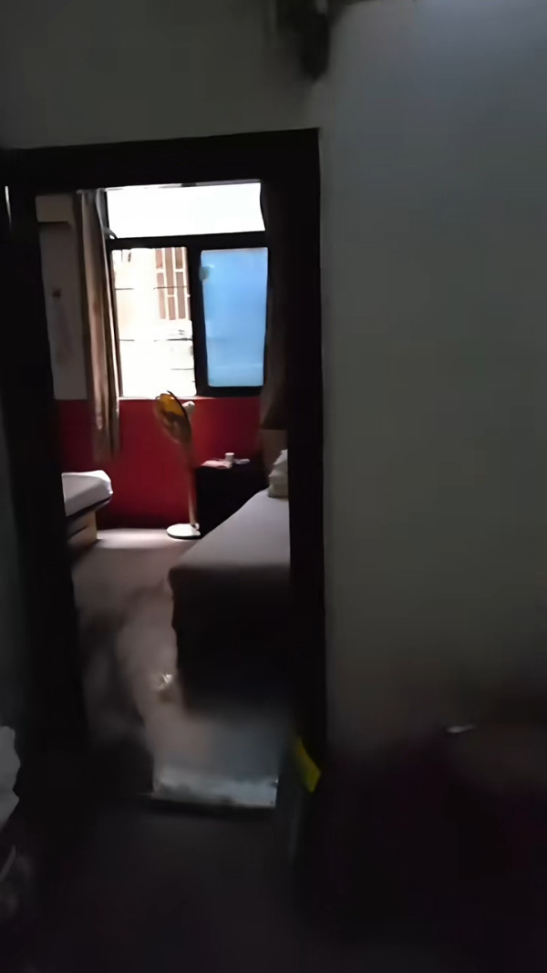 內地客遊港乘快艇指似難民逃生 呻價格貴體驗差 無求生用具:靠祖宗保佑