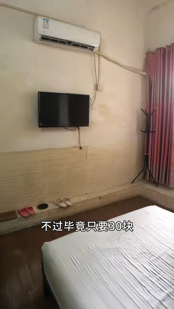 內地客遊港乘快艇指似難民逃生 呻價格貴體驗差 無求生用具:靠祖宗保佑