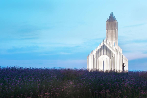 光影交織純白無影教堂 被薰衣草花海重重包圍 猶如油畫般夢幻唯美 