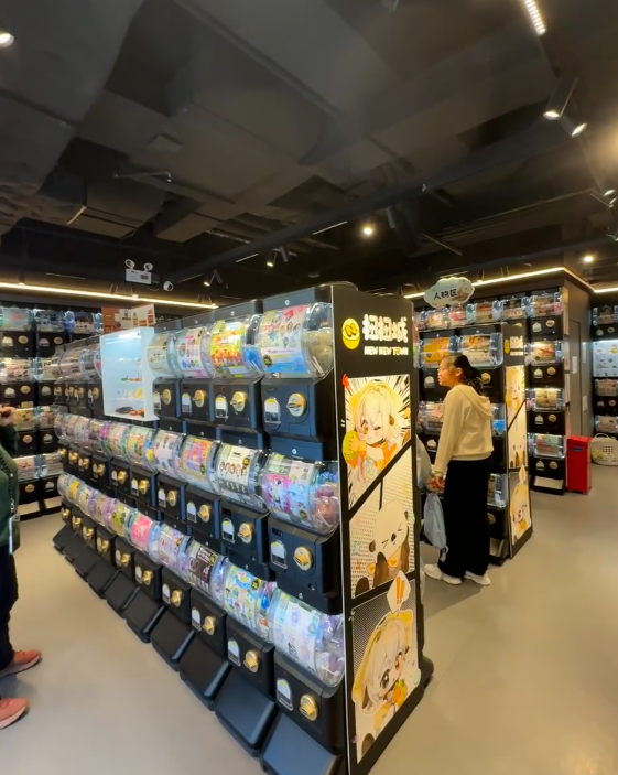 深圳最大扭蛋城地鐵直達!多達1400部扭蛋機 有齊Sanrio/Chiikawa/人氣動漫角色
