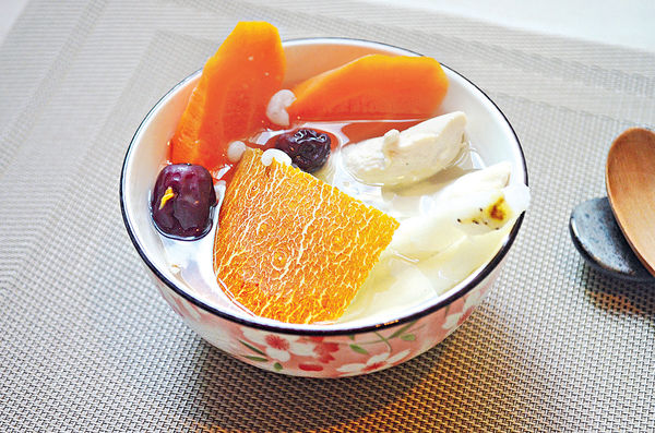 老黃瓜湯水食譜功效|去濕清熱紓緩痕癢 10款簡易湯水煲老黃瓜要去皮?