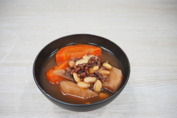 老黃瓜湯水食譜功效｜去濕清熱紓緩痕癢 10款簡易湯水煲老黃瓜要去皮？