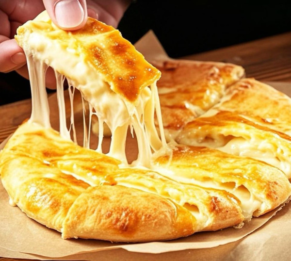 圖片來源: 大眾點評@俄士廚房 深圳會展中心站周邊美食|餐廳推介 蟹黃撈麵/四合院火鍋/高空酒吧