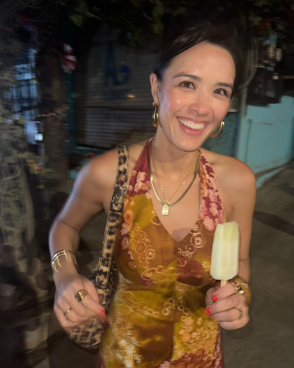 前豪門新抱齊嬌印尼度假曬靚相 生活奢華獨力凑女 曾坐私人飛機出行 