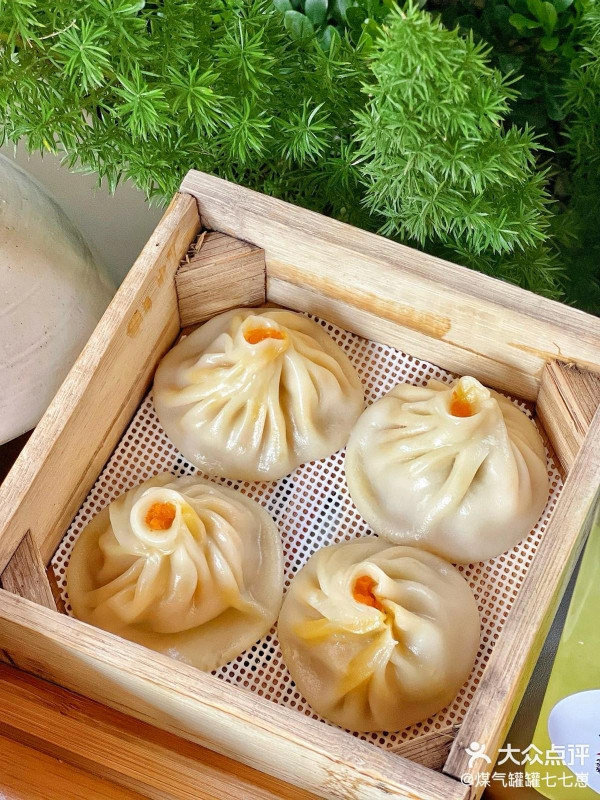 深圳必食蟹黃麵專門店蟹叁寶 蟹粉小籠包/蟹黃拌麵超邪惡!