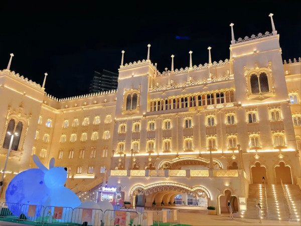 勵駿龐都廣場(圖片來源:小紅書@爽兒) 勵駿龐都廣場(圖片來源:小紅書@爽兒)