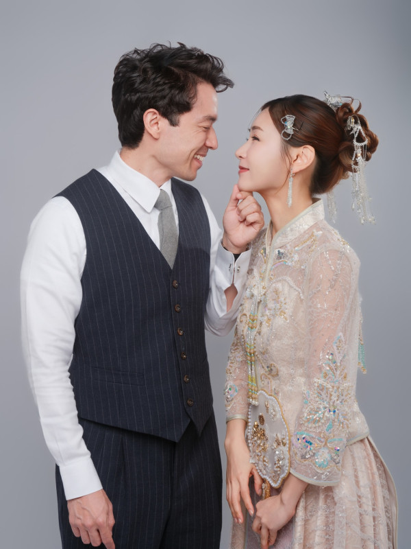 簡淑兒戴巨鑽出嫁意大利城堡舉行婚禮 麥大力兩字回應造人大計嚇窒全場