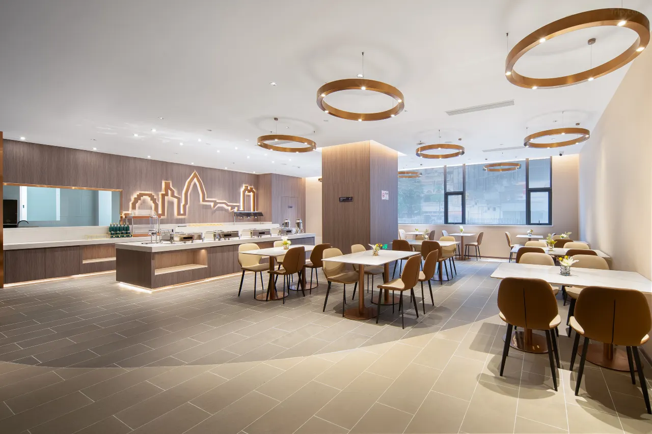 深圳東門酒店10間推介！近東門步行街/羅湖口岸、歎高空旋轉餐廳 一晚7元CP值高 