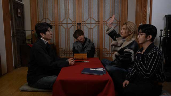 呂濤米Lo Seoul｜MIRROR「妹豬組」遊韓國 重現《單身即地獄》曖昧場面 